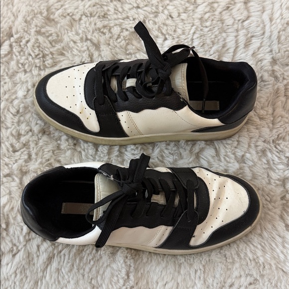 H&M Black and White Leather Sneakers - Picture 2 of 6